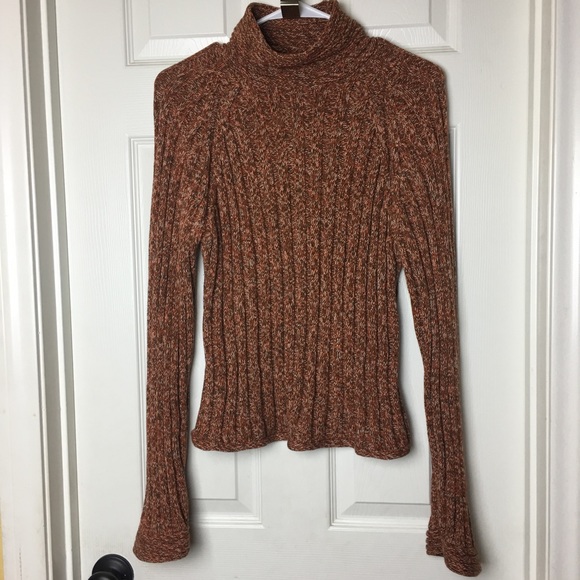 Q&A Cute Fall Sweater - Picture 1 of 6